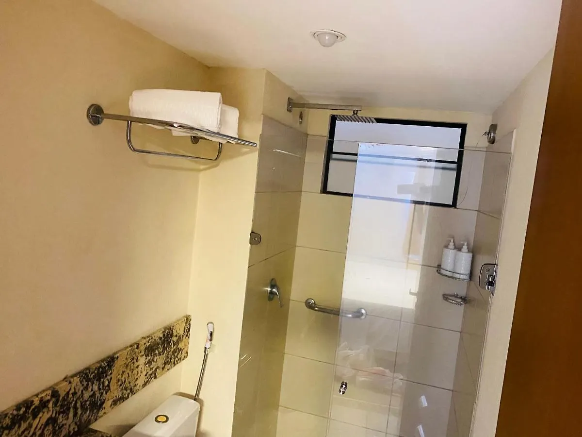 アパートホテル Suites Natal Plaza 4 Estrelas - Vista Mar - Ponta Negra ブラジル